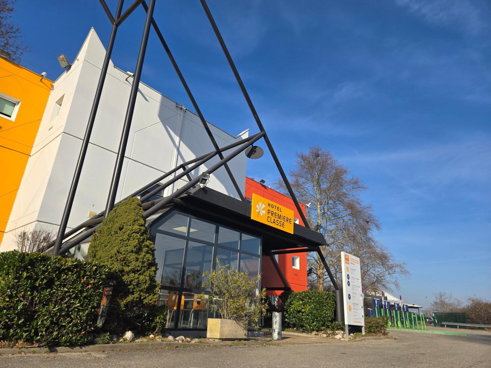 Premiere Classe Lyon Beynost Exterior photo
